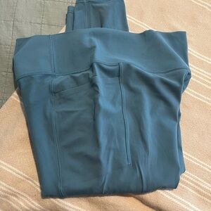 Athlete Salutation Stash Legging